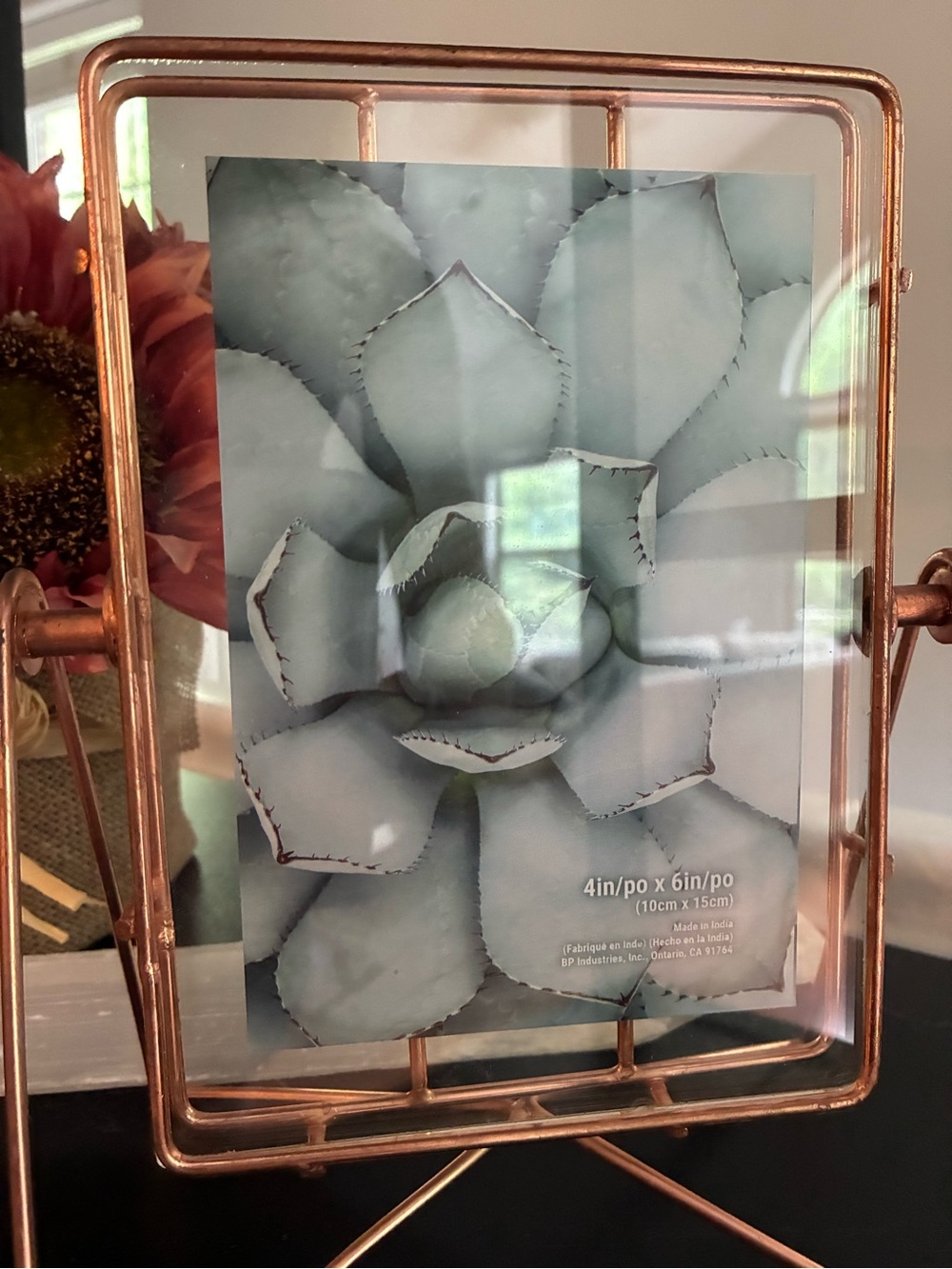 Rustic Copper Tone Metal Photo Frame Stand - Picture 11 of 13